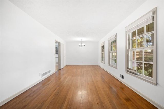 4531 S Roberts Drive, Sugar Hill, GA 30518