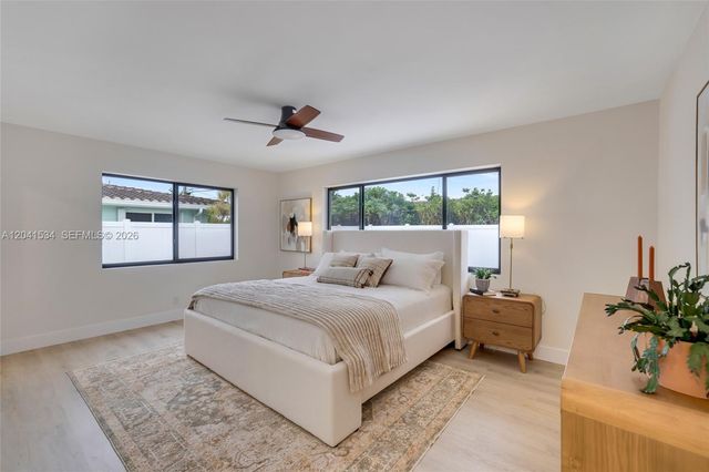 5718 NE 15th Ave, Fort Lauderdale, FL 33334