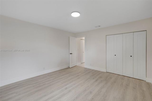 5718 NE 15th Ave, Fort Lauderdale, FL 33334