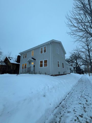 1600 Oliver Avenue N, Minneapolis, MN 55411
