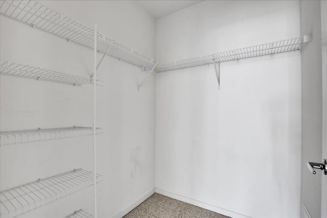 7243 MADISON Street 211, Forest Park, IL 60130