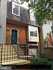 7863 WINTERCRESS LN, Springfield, VA 22152