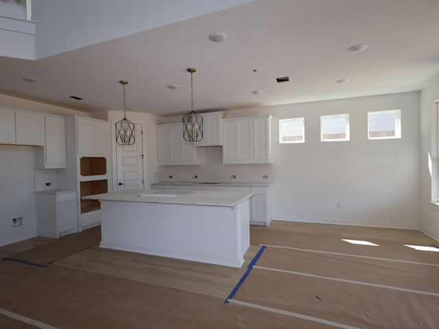 3925 Waxahachie RD, Leander, TX 78641