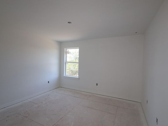 3925 Waxahachie RD, Leander, TX 78641