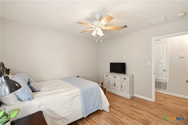 911 Karah, New Braunfels, TX 78130