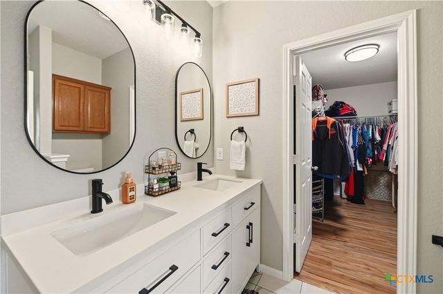 911 Karah, New Braunfels, TX 78130