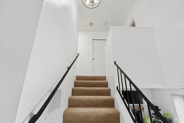 1305 Corcoran Ave, Vallejo, CA 94589