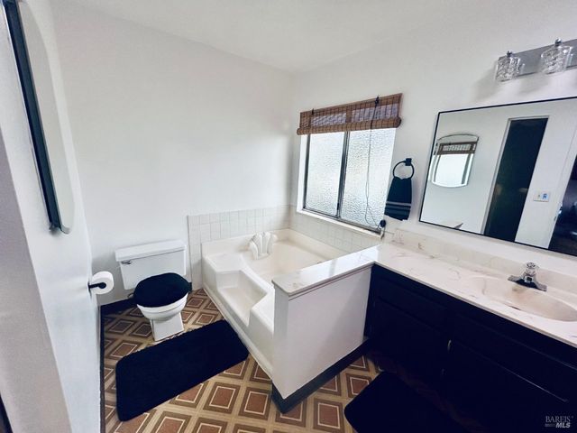 1305 Corcoran Ave, Vallejo, CA 94589