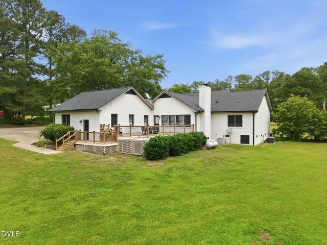 2079 Sheriff Johnson Road, Lillington, NC 27546