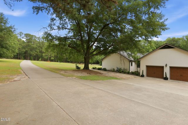 2079 Sheriff Johnson Road, Lillington, NC 27546