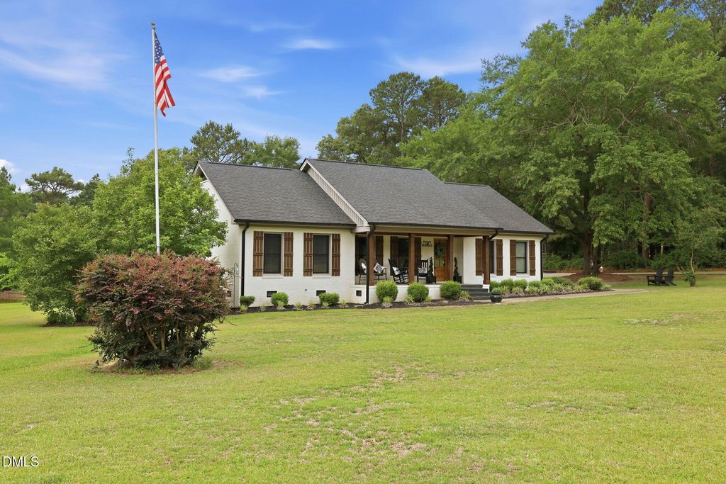 2079 Sheriff Johnson Road, Lillington, NC 27546