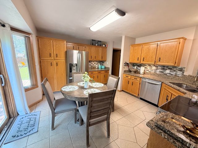 3476 Valley Woods Drive, Cherry Valley, IL 61016