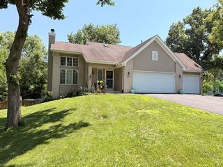 3476 Valley Woods Drive, Cherry Valley, IL 61016