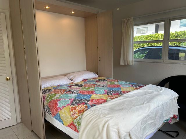 1221 Hillsboro Mile 42a, Hillsboro Beach, FL 33062