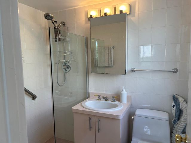 1221 Hillsboro Mile 42a, Hillsboro Beach, FL 33062