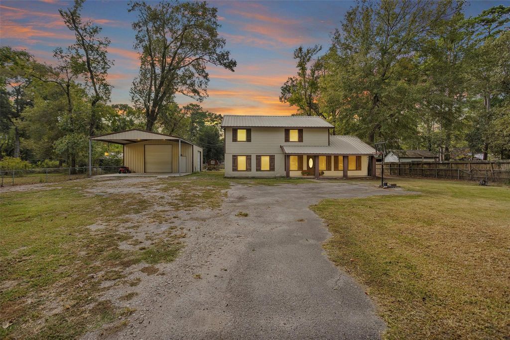 339 County Road 432, Dayton, TX 77535