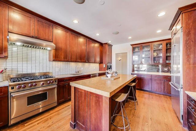 918 MICHIGAN Avenue 3, Evanston, IL 60202
