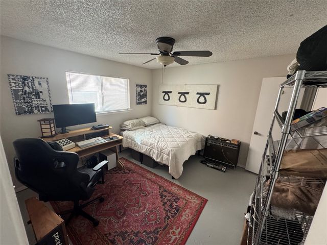 2714 McCart Avenue 2712, Fort Worth, TX 76110