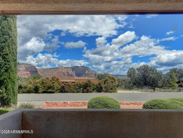 120 SKYLINE Drive, Sedona, AZ 86351