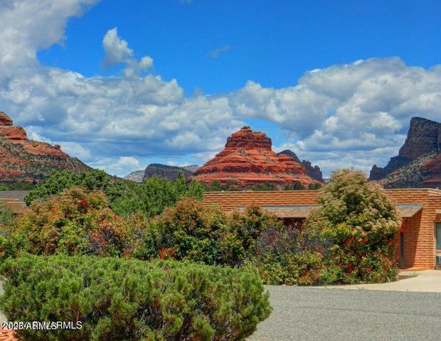 120 SKYLINE Drive, Sedona, AZ 86351