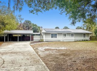 233 S Cypress ST, Labelle, FL 33935