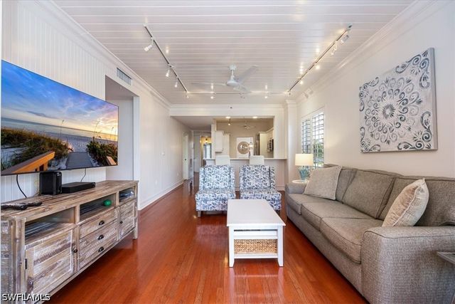 410 Bayfront PL 2301, Naples, FL 34102
