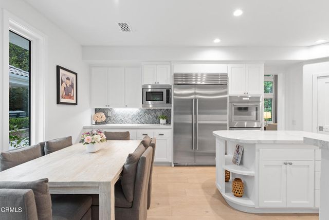 40 Golden Glen Drive, Simi Valley, CA 93065