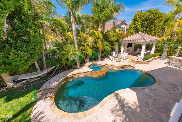 40 Golden Glen Drive, Simi Valley, CA 93065