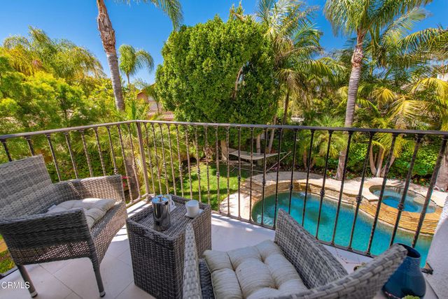 40 Golden Glen Drive, Simi Valley, CA 93065