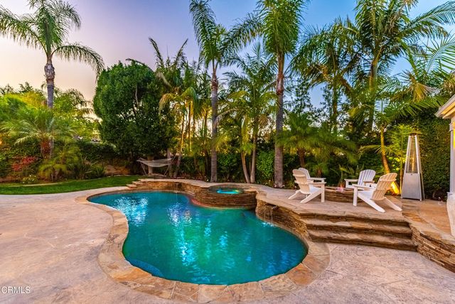 40 Golden Glen Drive, Simi Valley, CA 93065