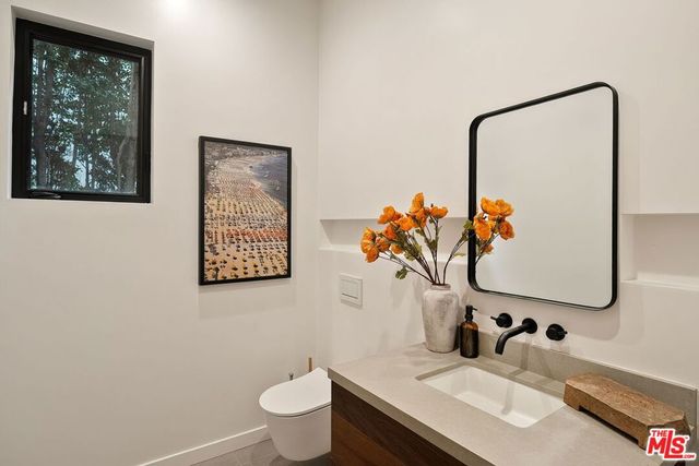 10326 Keswick Avenue, Los Angeles, CA 90064