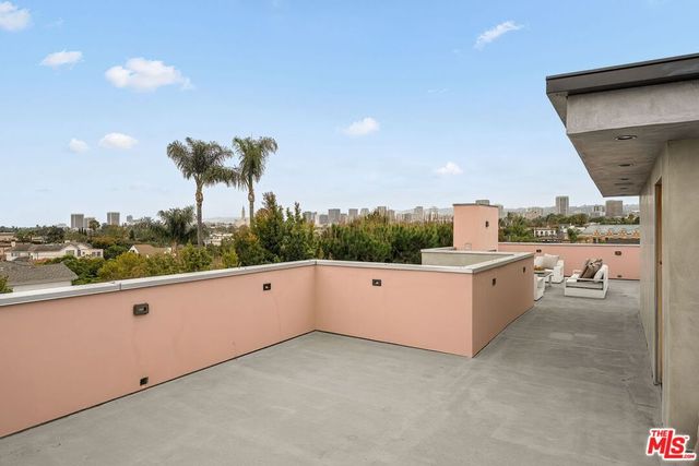 10326 Keswick Avenue, Los Angeles, CA 90064
