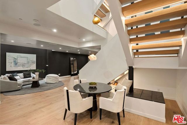10326 Keswick Avenue, Los Angeles, CA 90064
