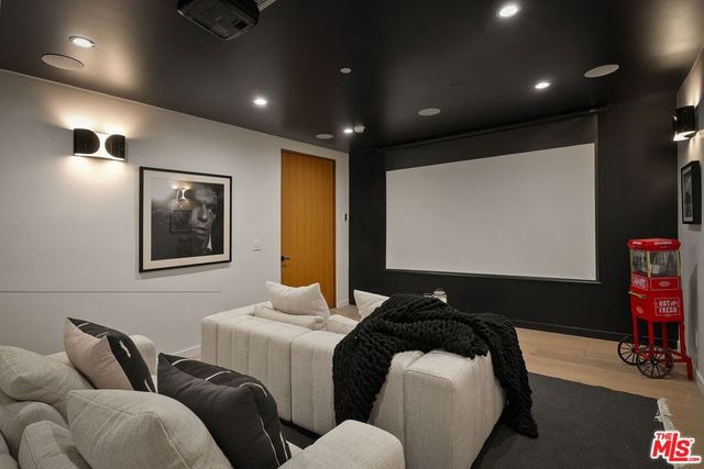 10326 Keswick Avenue, Los Angeles, CA 90064