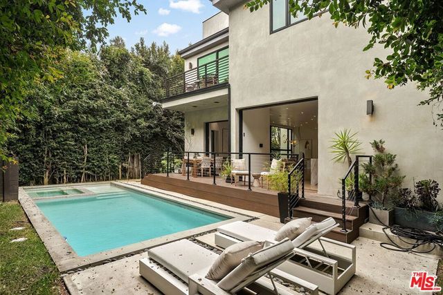 10326 Keswick Avenue, Los Angeles, CA 90064