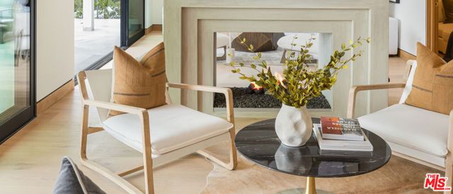 2673 Zorada Drive, Los Angeles, CA 90046