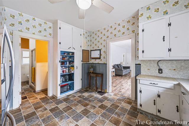 513 Spring Avenue, Grand Rapids, MI 49503