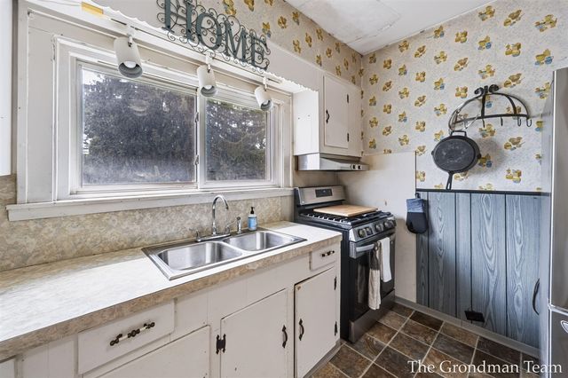 513 Spring Avenue, Grand Rapids, MI 49503