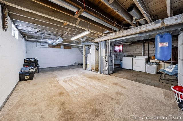 513 Spring Avenue, Grand Rapids, MI 49503