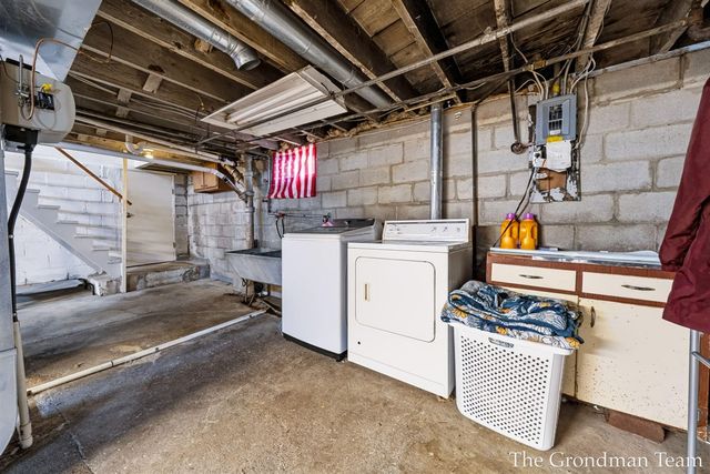 513 Spring Avenue, Grand Rapids, MI 49503
