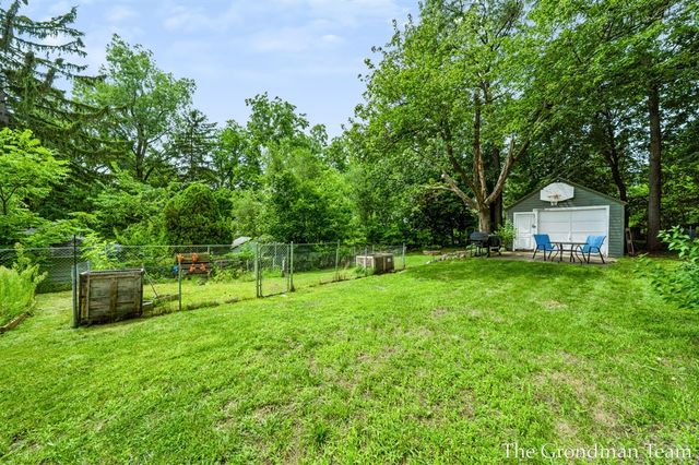 513 Spring Avenue, Grand Rapids, MI 49503