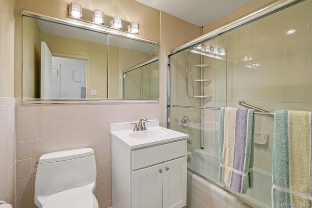 499 N Broadway 7i, White Plains, NY 10603