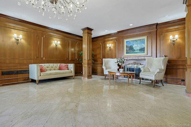 499 N Broadway 7i, White Plains, NY 10603