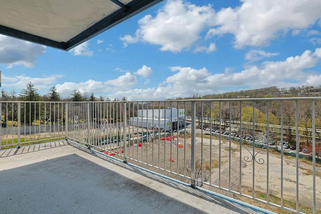 499 N Broadway 7i, White Plains, NY 10603