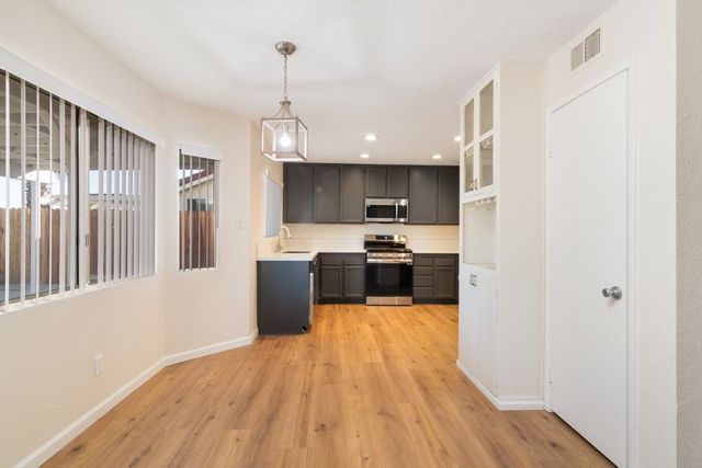 15600 Lake Ridge, Lake Elsinore, CA 92530