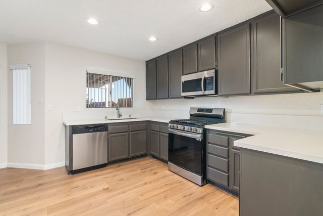 15600 Lake Ridge, Lake Elsinore, CA 92530