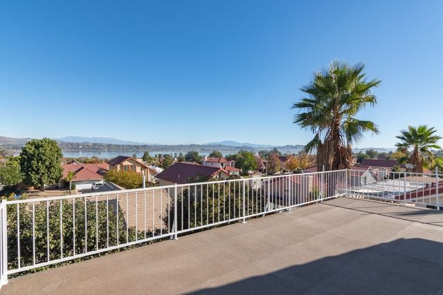 15600 Lake Ridge, Lake Elsinore, CA 92530