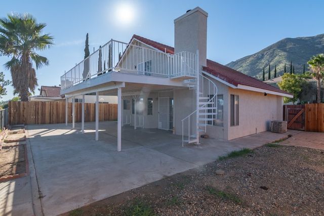 15600 Lake Ridge, Lake Elsinore, CA 92530