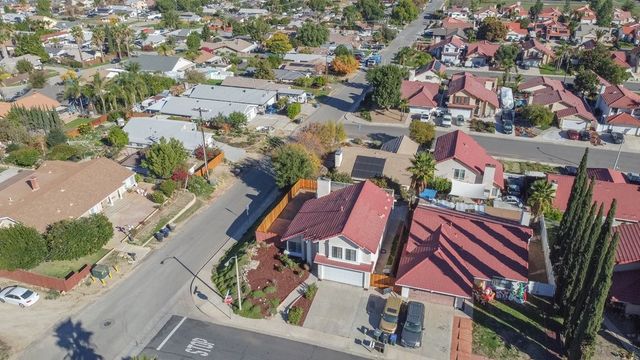 15600 Lake Ridge, Lake Elsinore, CA 92530