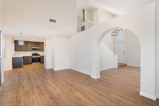 15600 Lake Ridge, Lake Elsinore, CA 92530